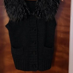 Dark Gray Loft Vest with Faux Fur